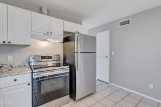 Photo #2: 6234961 Listing 