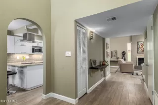 Photo #3: 6234999 Listing