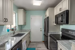 Photo #5: 6235076 Listing 