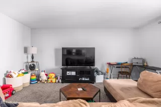 Photo #4: 6235142 Listing