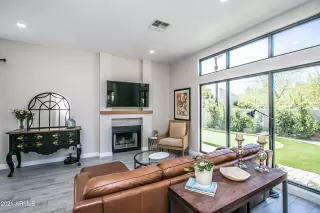 Photo #6: 6235347 Listing 