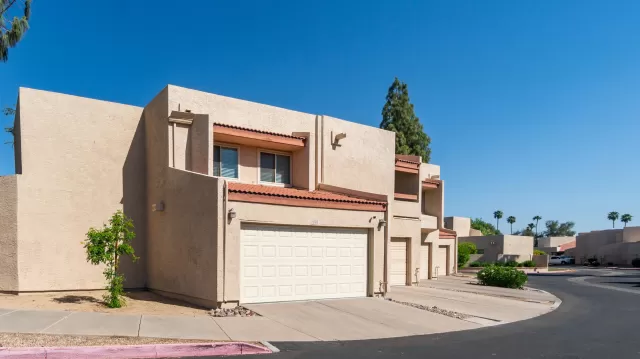 MLS: 6235556 Condo For Sale