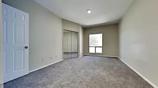 Photo #5: 6235585 Listing