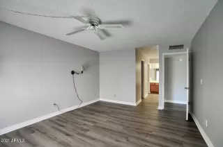 Photo #6: 6235899 Listing 