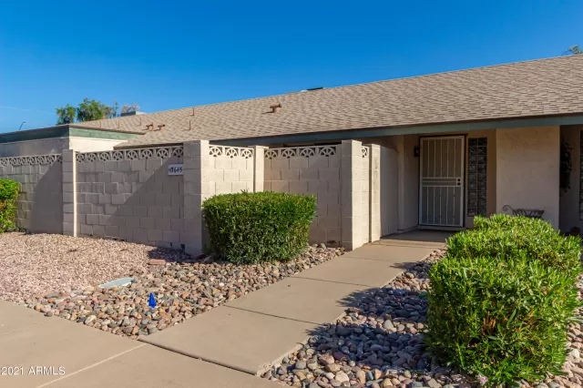 MLS: 6235906 Condo For Sale