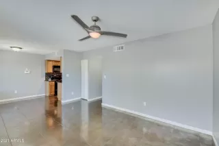 Photo #4: 6235916 Listing