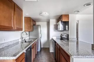 Photo #6: 6235927 Listing