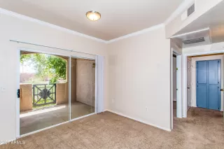 Photo #5: 6235948 Listing