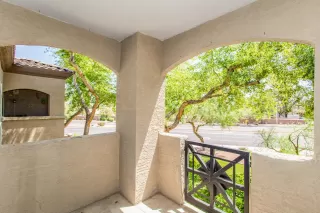 Photo #6: 6235948 Listing