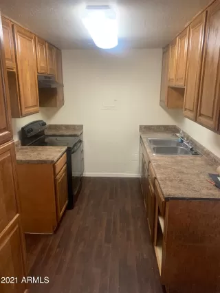 Photo #5: 6236047 Listing