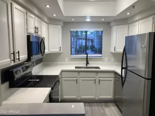 Photo #3: 6236072 Listing