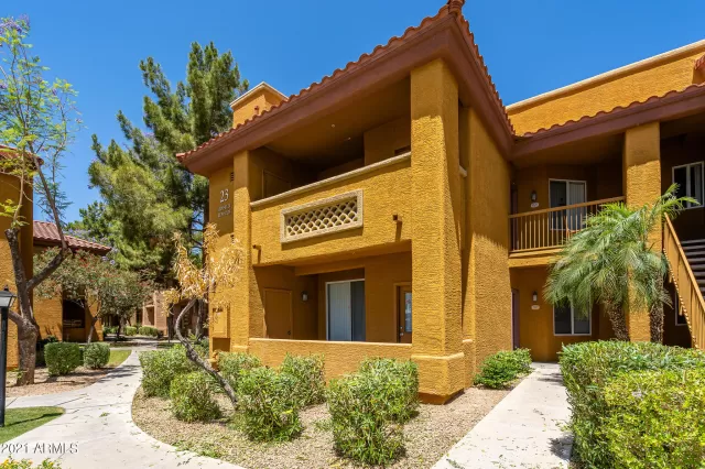 MLS: 6236103 Condo For Sale