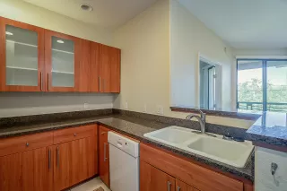 Photo #3: 6236167 Listing