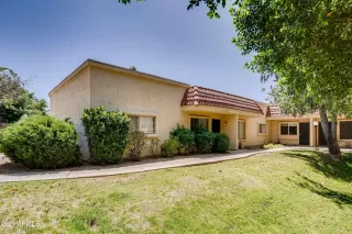 Photo #2: 6236366 Listing 
