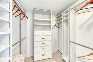 Photo #2: 6236379 Listing