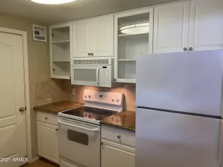 Photo #3: 6236401 Listing 