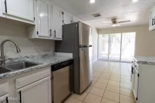 Photo #3: 6236430 Listing