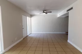 Photo #6: 6236430 Listing