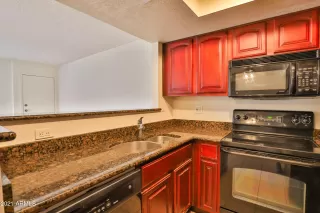 Photo #4: 6236503 Listing