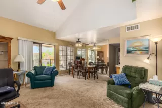 Photo #3: 6236617 Listing 