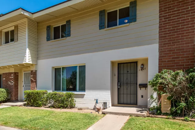 MLS: 6236629 Condo For Sale