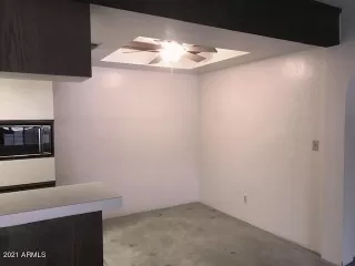 Photo #5: 6236643 Listing