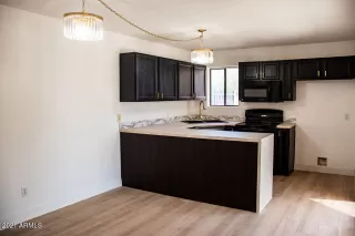 Photo #6: 6236802 Listing 