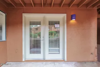 Photo #3: 6236809 Listing