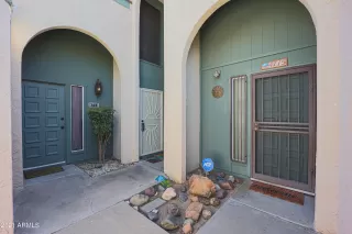 Photo #3: 6236962 Listing