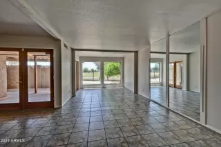 Photo #2: 6236999 Listing 