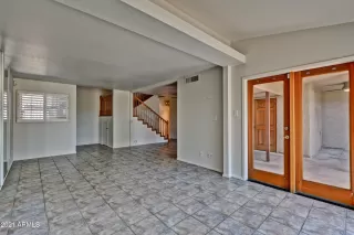 Photo #3: 6236999 Listing 
