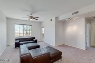 Photo #2: 6237039 Listing