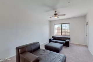 Photo #3: 6237039 Listing