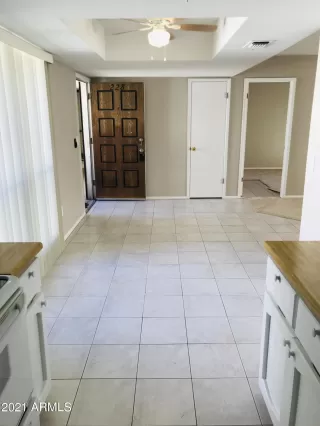 Photo #3: 6237086 Listing