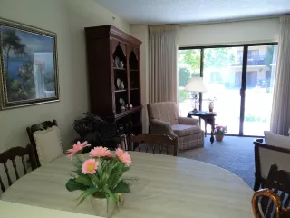 Photo #5: 6237159 Listing