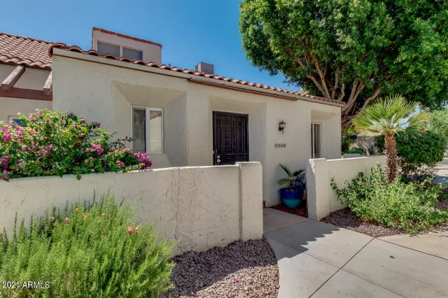 MLS: 6237179 Condo For Sale