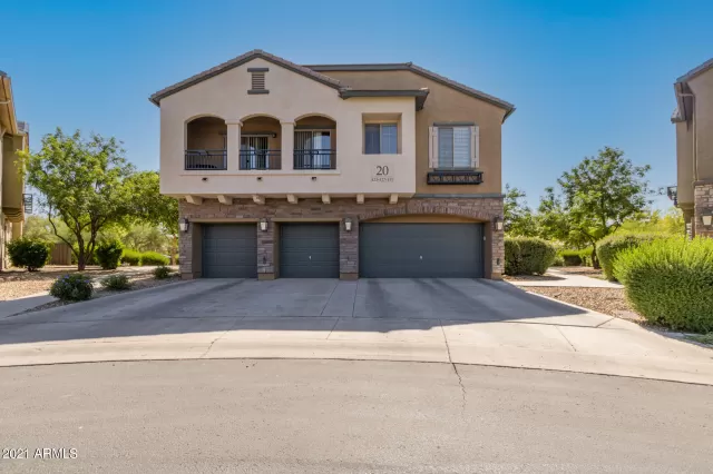 MLS: 6237184 Condo For Sale