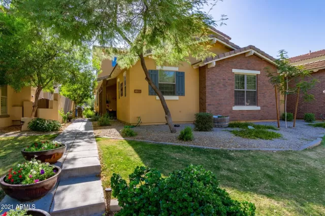 MLS: 6237230 Condo For Sale