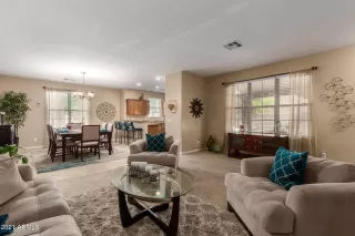 Photo #6: 6237230 Listing 