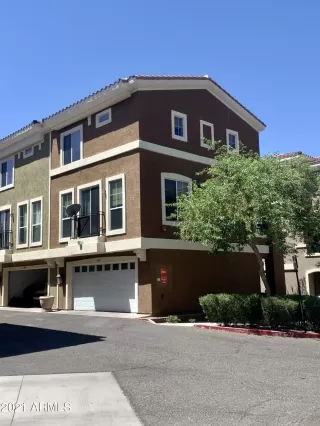 Photo #1: 6237280 Listing