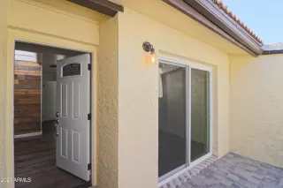 Photo #5: 6237335 Listing