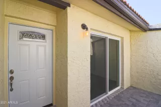 Photo #6: 6237335 Listing