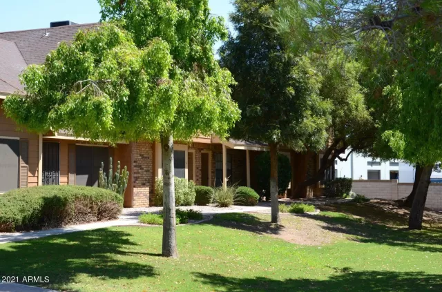 MLS: 6237388 Condo For Sale