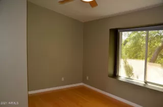 Photo #6: 6237388 Listing