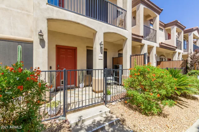MLS: 6237440 Condo For Sale