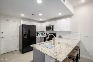 Photo #5: 6237440 Listing 
