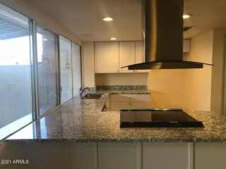 Photo #4: 6237486 Listing