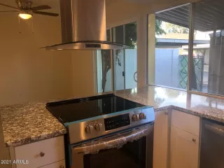 Photo #5: 6237486 Listing