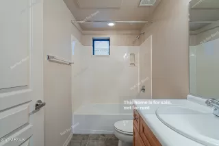 Photo #3: 6237703 Listing