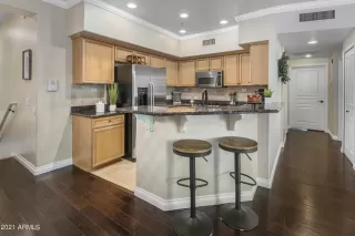 Photo #3: 6237739 Listing